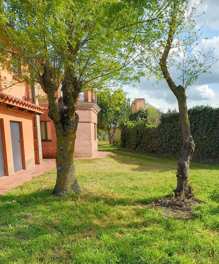 Granja De Cantarinas Ciudad Rodrigo Exterior photo